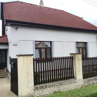 Prodej rodinného domu 158 m² Unhošť