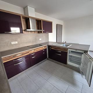 Pronájem bytu 2+kk 40 m² Kladno