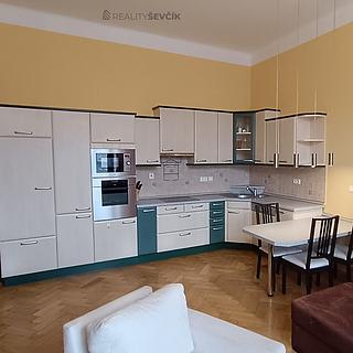 Pronájem bytu 2+kk 62 m&sup2; České Budějovice