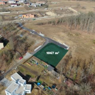 Prodej stavební parcely 1067 m² Hluboká nad Vltavou