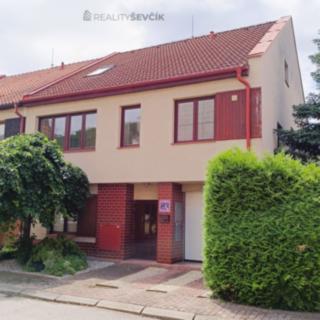 Prodej rodinného domu 338 m² Hluboká nad Vltavou, Mánesova