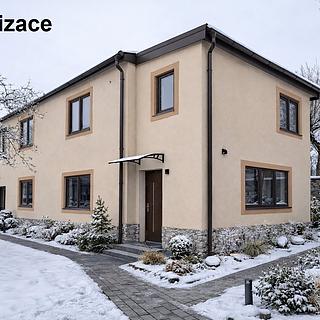 Prodej rodinného domu 157 m² Stochov, Nerudova