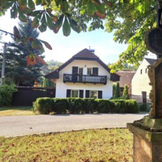 Prodej rodinného domu 570 m² Račice