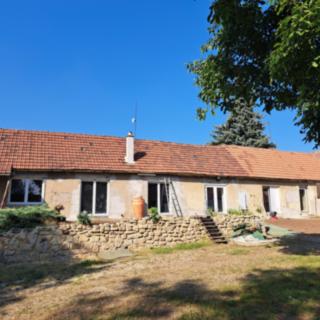 Pronájem rodinného domu 700 m² Ledčice