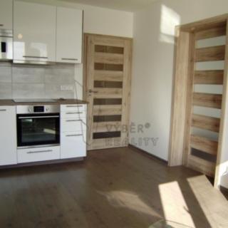 Pronájem bytu 2+kk 40 m² Praha