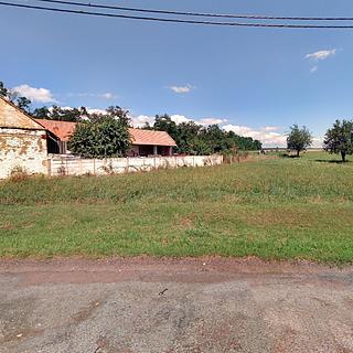 Dražba stavební parcely 2 297 m² Mackovice