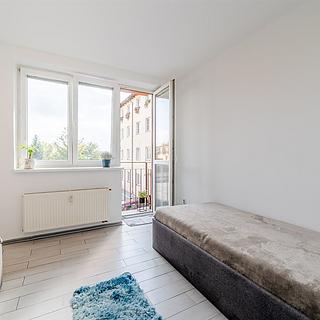 Prodej bytu 2+1 49 m² Šestajovice, Komenského