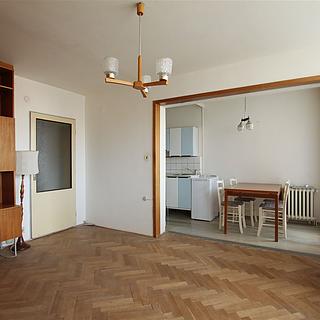 Pronájem bytu 3+1 70 m² Praha Košíře, Nepomucká