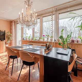 Prodej bytu 3+1 90 m&sup2; Praha
