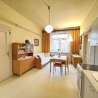 Prodej bytu 3+1 95 m² Kaplice, Linecká