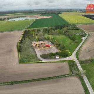 Prodej komerčního pozemku 16182 m² Stará Voda