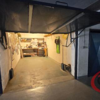 Prodej garáže 19 m² Praha Kamýk, Pavlíkova