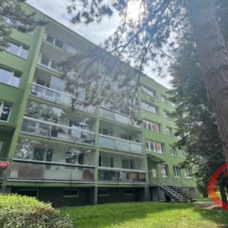 Pronájem bytu 2+kk 42 m² Praha Hostivař, Sáňkařská