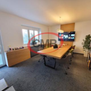 Pronájem kanceláře 110 m² Praha