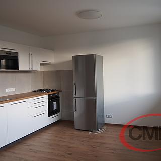 Pronájem bytu 3+kk 87 m&sup2; Praha