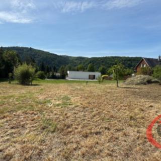 Prodej stavební parcely 825 m² Štěchovice