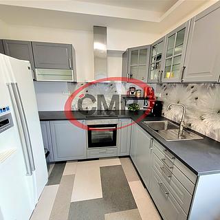 Pronájem bytu 2+1 64 m² Tuklaty, Spojovací