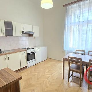 Pronájem bytu 1+1 44 m&sup2; Praha