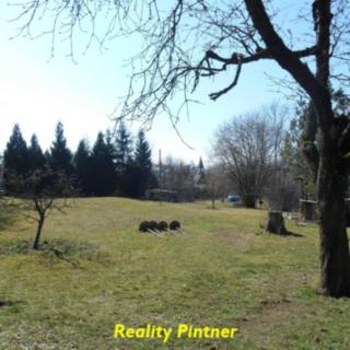 Prodej stavební parcely, 2053m²