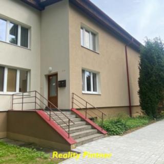 Prodej bytu 3+1 74 m² Příbram, Drkolnovská