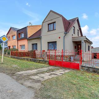 Prodej rodinného domu, 288m&sup2;