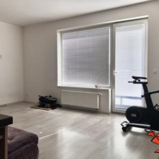 Pronájem bytu 1+kk, garsoniery 32 m² Praha