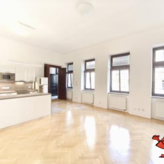 Pronájem kanceláře 71 m² Praha