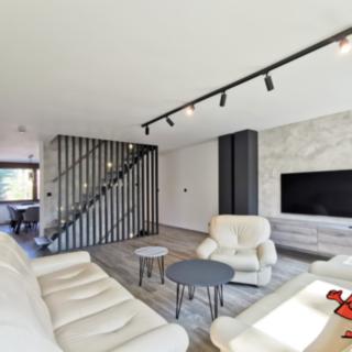 Pronájem rodinného domu 168 m² Praha Kobylisy, Učitelská