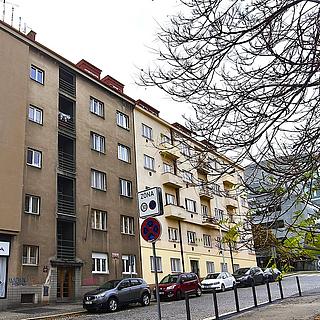 Pronájem bytu 1+kk, garsoniery, 27m²