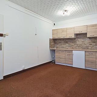 Pronájem kanceláře 12 m² Praha