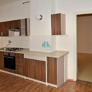 Pronájem bytu 2+kk 78 m² Cheb, Úzká