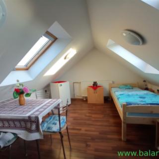 Pronájem bytu 1+kk a garsoniéry 20 m² Kuřim, Smetanova