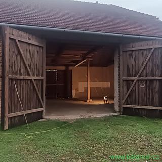 Pronájem skladu 117 m² Holasice, Václavská