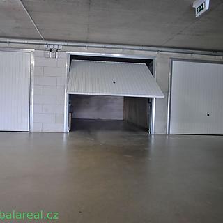 Pronájem garáže 18 m² Brno Kohoutovice, Pavlovská