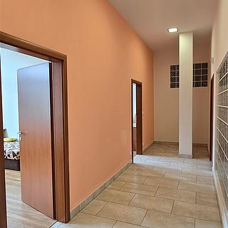 Pronájem bytu 3+kk 128 m² Lomnice