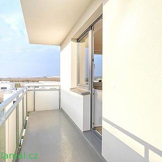 Pronájem bytu 2+kk 60 m² Slavkov u Brna, Zelnice I