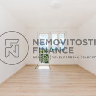 Prodej bytu 4+1 88 m² Nadějkov