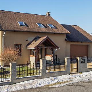 Prodej rodinného domu 190 m² Jenišovice