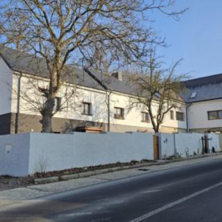 Prodej rodinného domu 370 m² Budyně nad Ohří Nížebohy, Roudnická