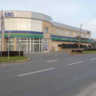Pronájem obchodu 459 m² Liberec VII-Horní Růžodol, Nákladní
