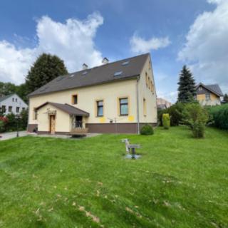 Pronájem bytu 3+1 65 m² Liberec XXV-Vesec, U Družiny