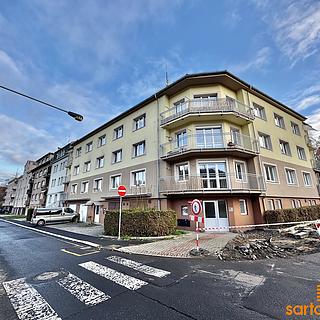 Pronájem bytu 1+kk a garsoniéry 29 m² Ústí nad Labem Střekov, Střekovské nábřeží