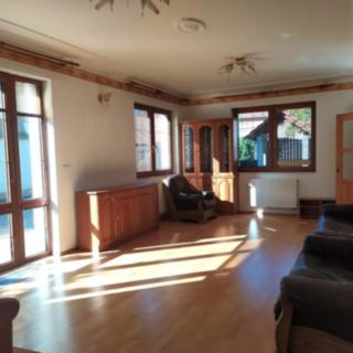 Pronájem rodinného domu 230 m² Brno