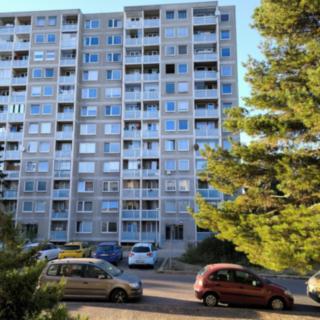Pronájem bytu 2+kk 47 m² Praha Modřany, Mladenovova