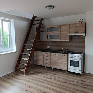 Pronájem bytu 3+kk 50 m² Tábor