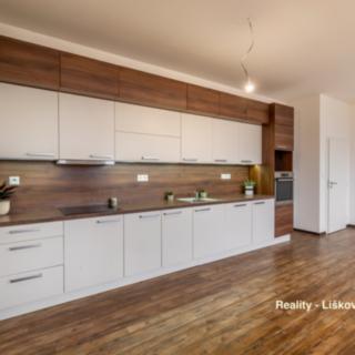 Pronájem bytu 2+kk 70 m² Ústí nad Labem -centrum, Velká Hradební