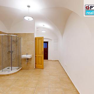 Pronájem kanceláře 33 m&sup2; Plzeň