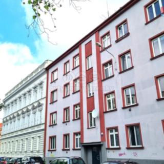 Pronájem bytu 1+1 60 m² Ostrava