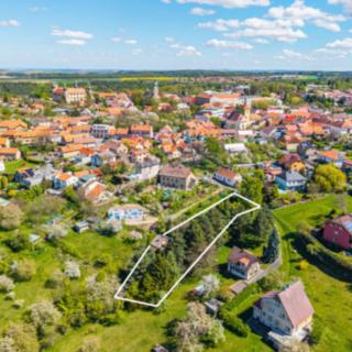 Prodej stavební parcely 1556 m² Kostelec nad Černými lesy
