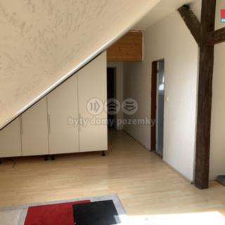 Pronájem bytu 1+kk, garsoniery 58 m² Vojkovice